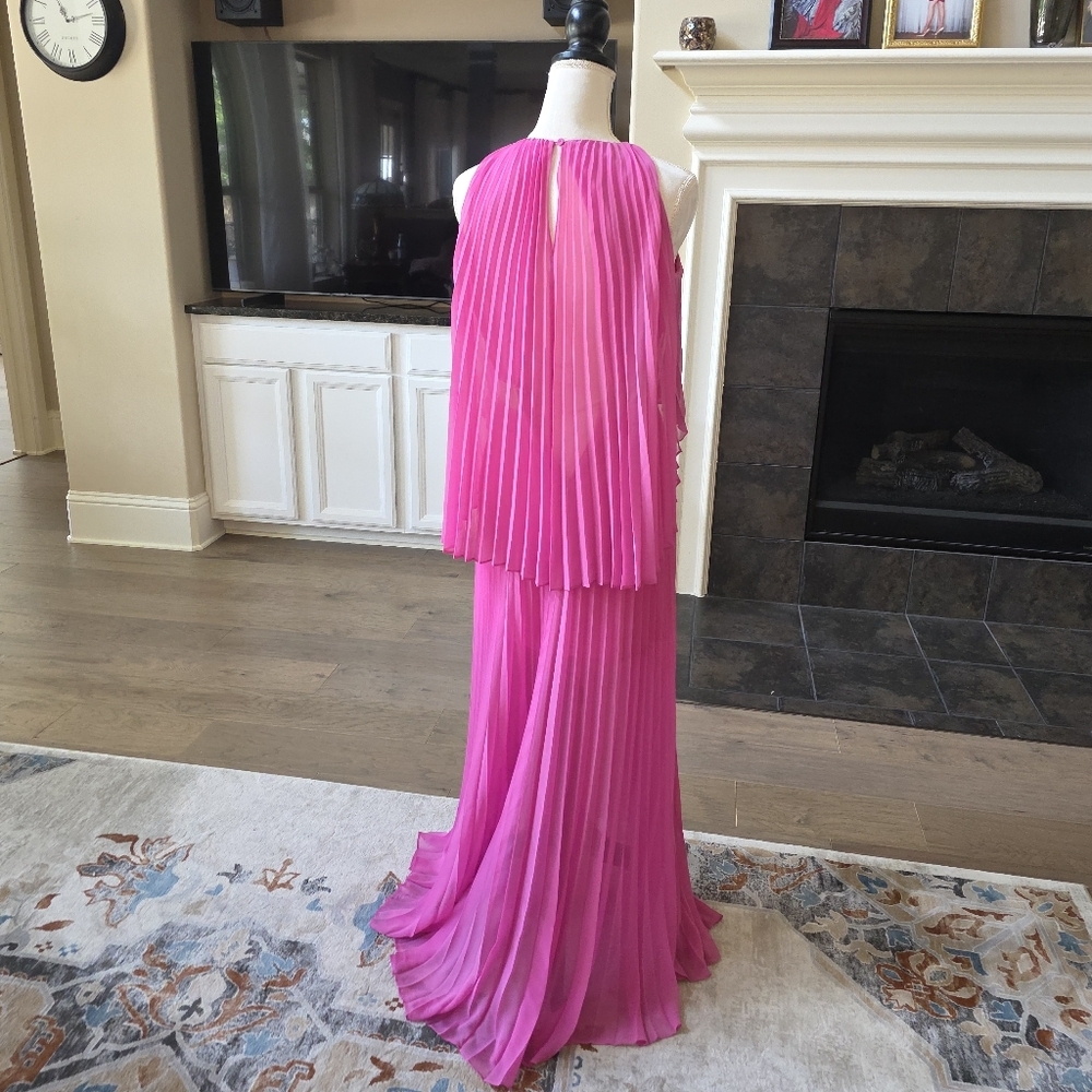 BCBGMAXAZRIA Shaina Pink Sleeveless Pleated Gown Barbie XXS - Picture 9 of 16
